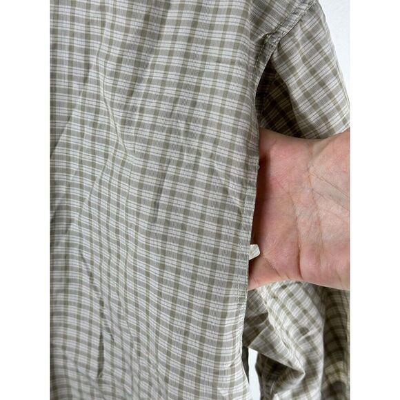 Women's Simms Guide Series S/S Fishing Shirt Green Plaid Vented Pockets Sz L EUC - Picture 7 of 8